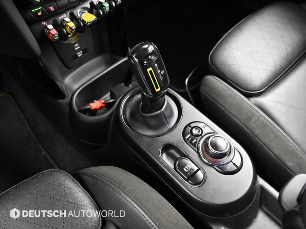 Mini Cooper Electric - Vista 9