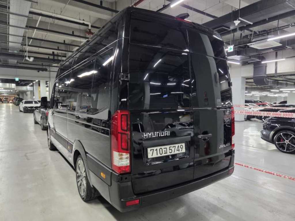 HYUNDAI Solati - Vista 2