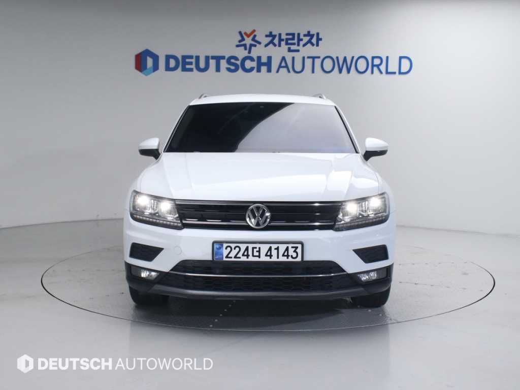 Volkswagen Tiguan - Vista 3