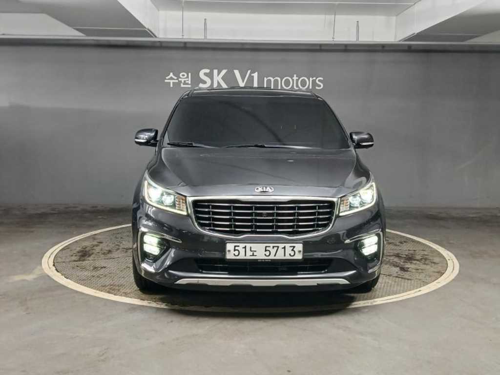 KIA Carnival 2019 Gris - Importación desde Corea - HF Imports Iquique - Foto 1