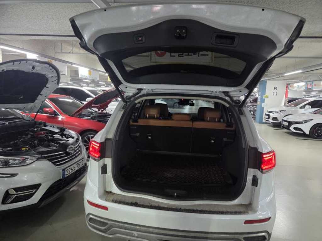 SAMSUNG QM6 - Vista 5