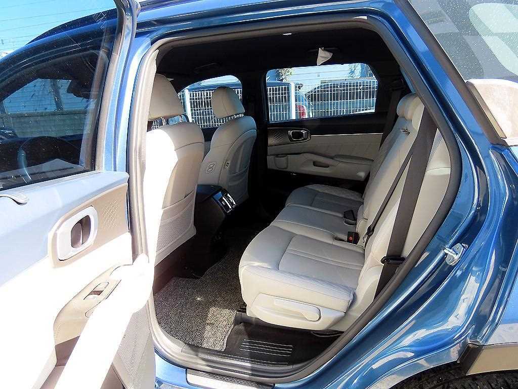 KIA Sorento - Vista 6