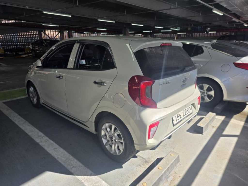 KIA Morning - Vista 3