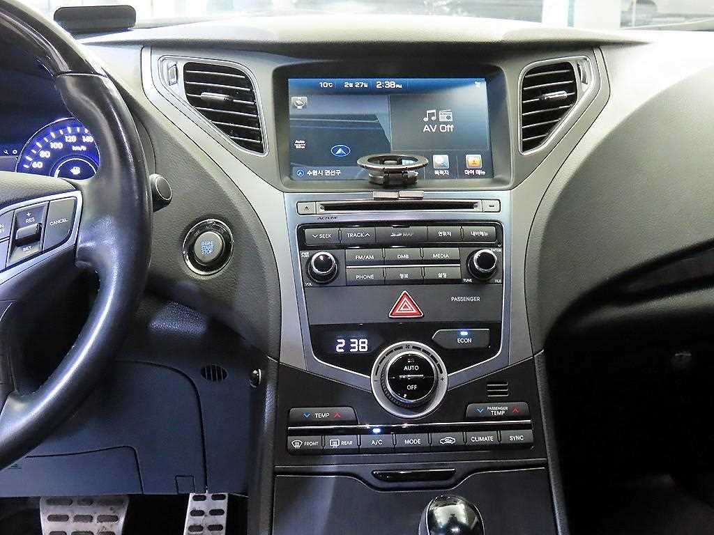 HYUNDAI Grandeur - Vista 11