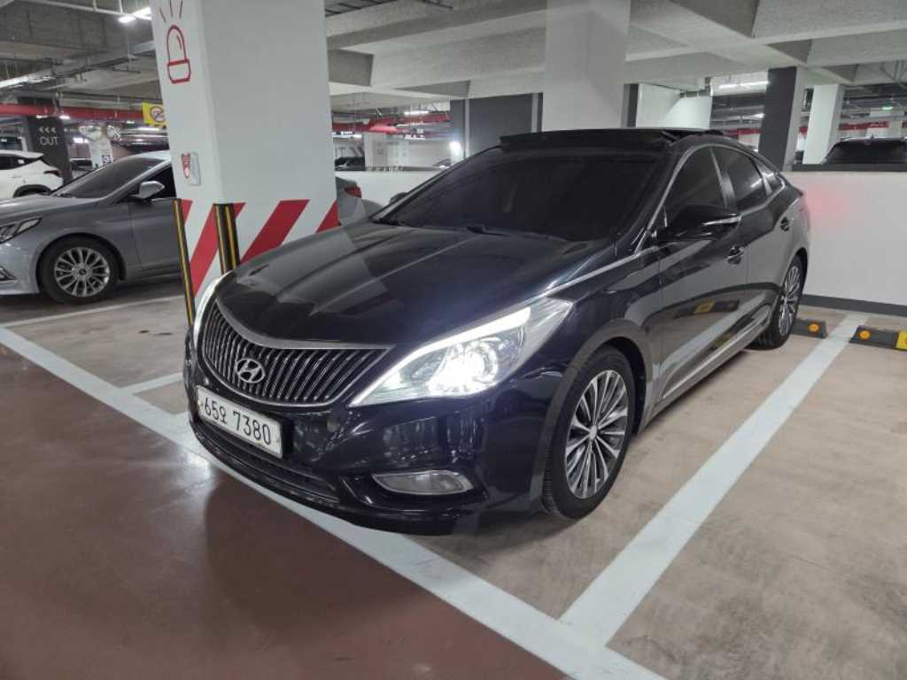 HYUNDAI Grandeur 2014 Negro - Importación desde Corea - HF Imports Iquique - Foto 1