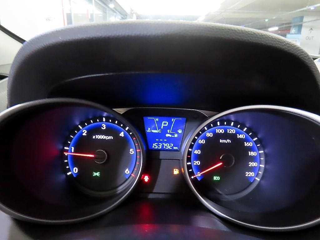 HYUNDAI Tucson - Vista 9