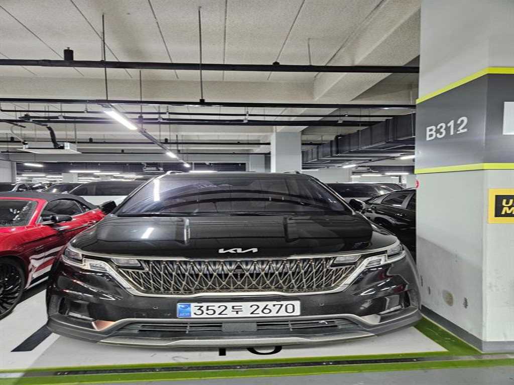 KIA Carnival 2022 Negro - Importación desde Corea - HF Imports Iquique - Foto 1