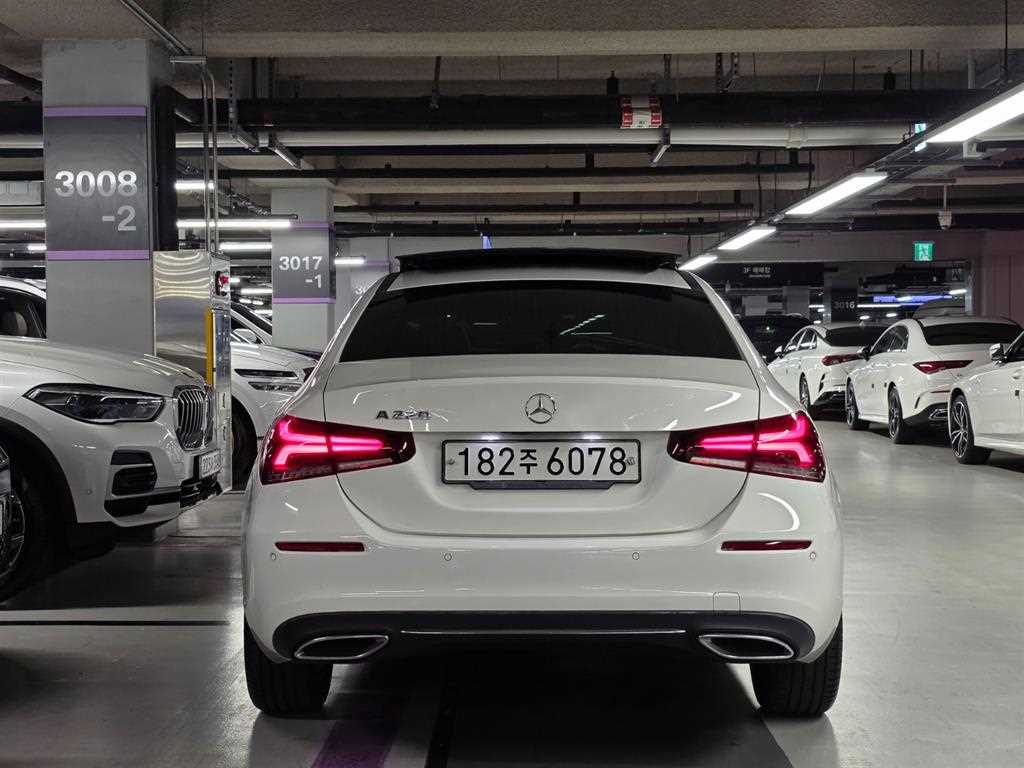 Mercedes Benz A Class - Vista 4