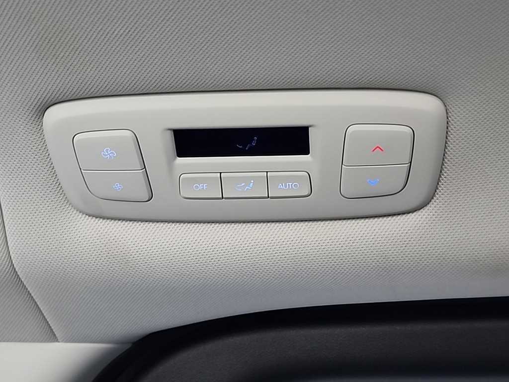 HYUNDAI Staria 2023 Plateado - Importación desde Corea - HF Imports Iquique - Foto 13