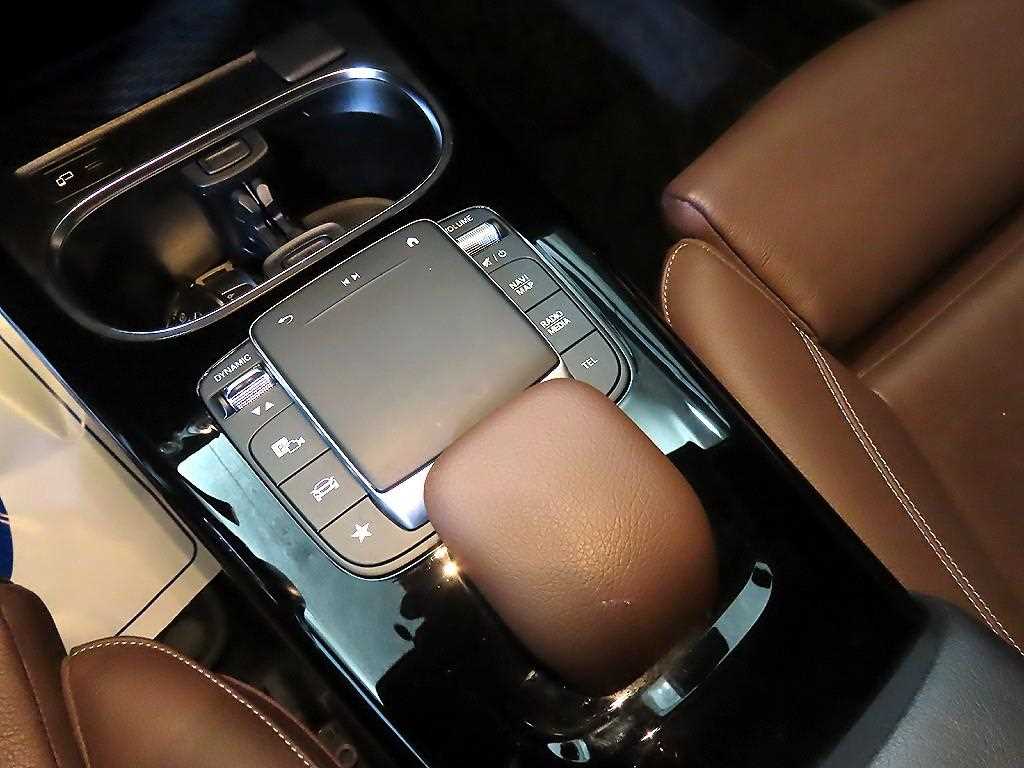 Mercedes Benz CLA Class 2021 Blanco - Importación desde Corea - HF Imports Iquique - Foto 16