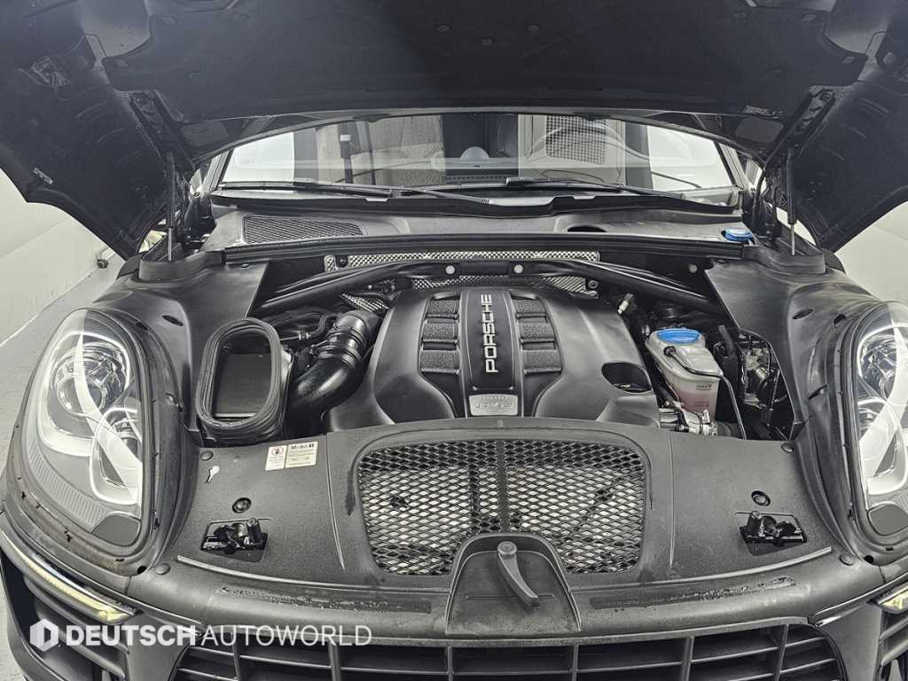 Porsche Macan - Vista 7