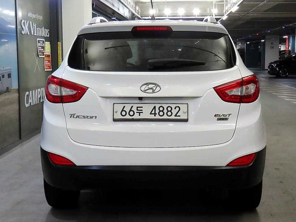 HYUNDAI Tucson - Vista 5