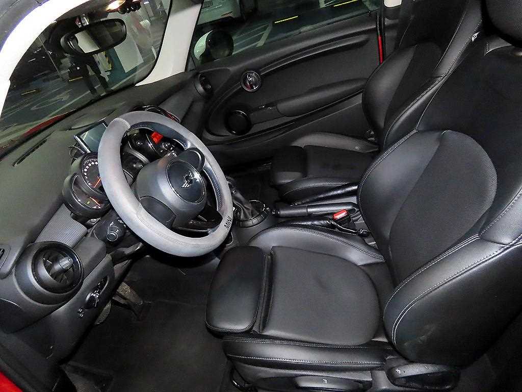 Mini Cooper - Vista 6