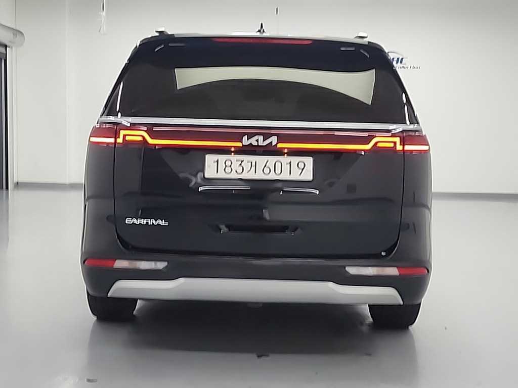 KIA Carnival - Vista 3