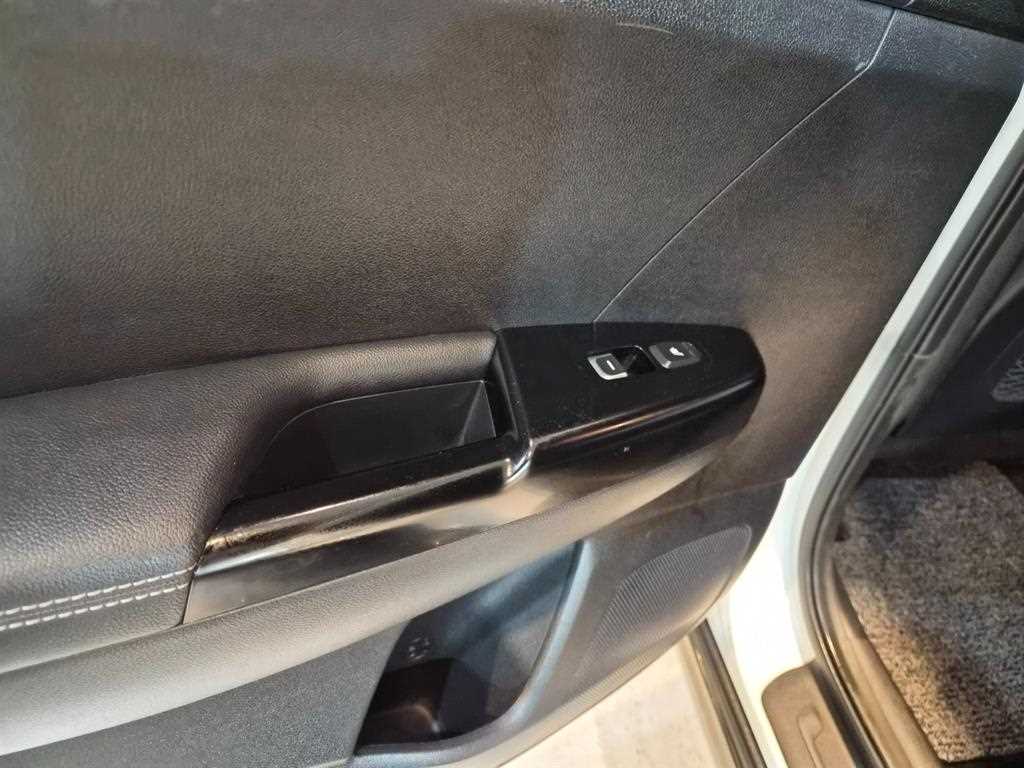 KIA Sportage - Vista 8