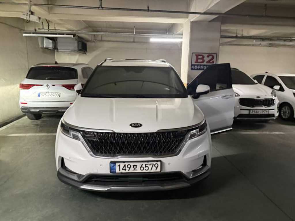 KIA Carnival 2021 Blanco - Importación desde Corea - HF Imports Iquique - Foto 1
