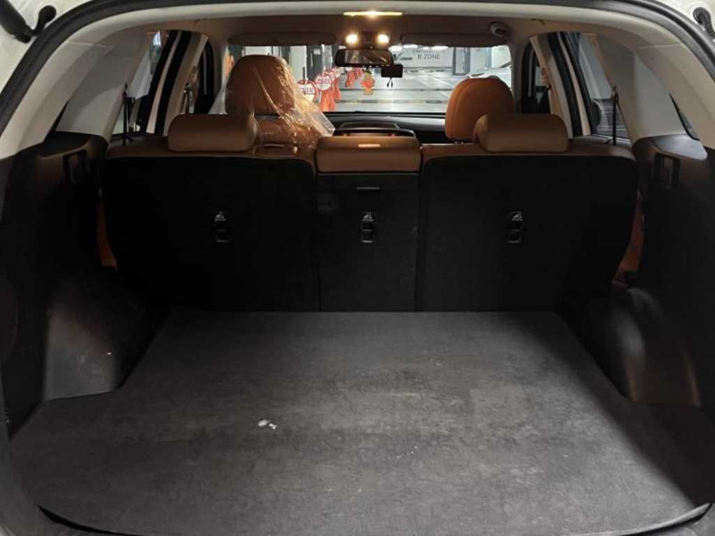 KIA Sorento - Vista 6