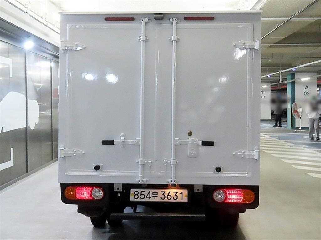 Small Truck Normal Box(Low Deck) - Vista 5