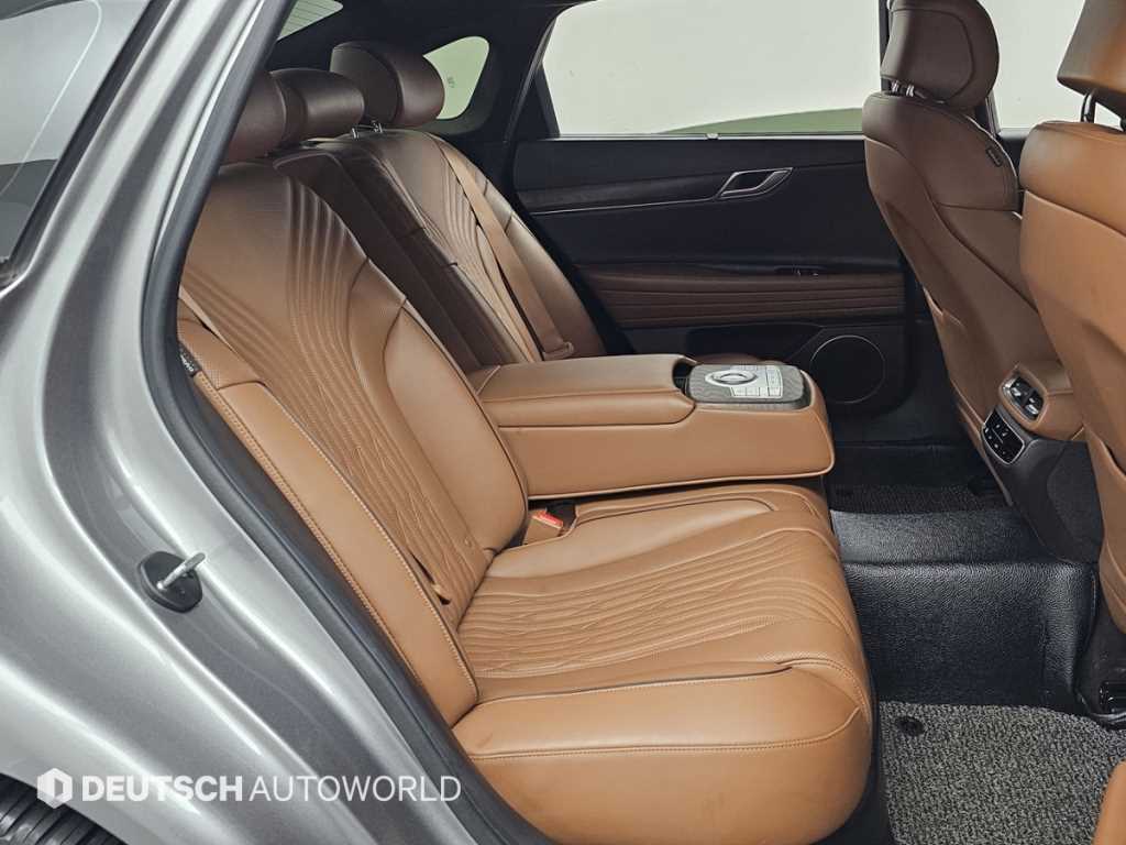 Genesis G80 - Vista 12