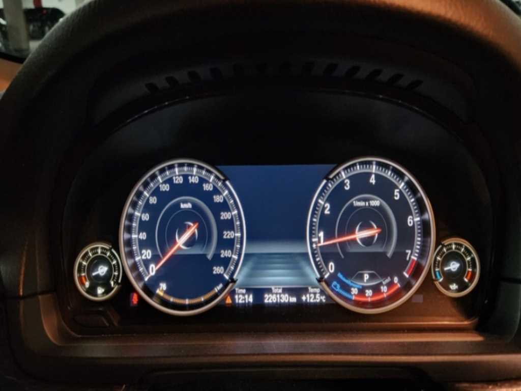 BMW 5 Series - Vista 6