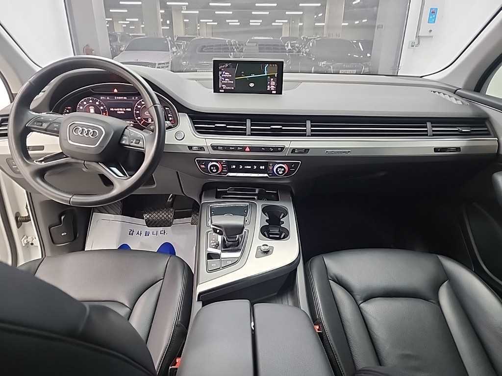 Audi Q7 - Vista 7