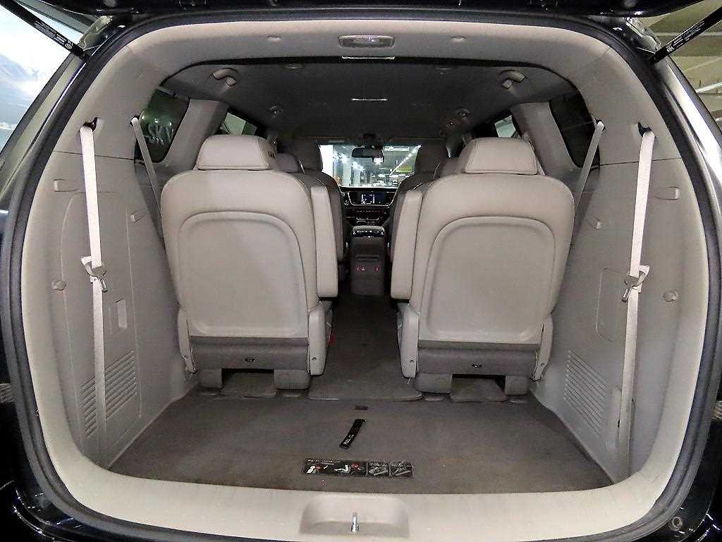 KIA Carnival 2020 Negro - Importación desde Corea - HF Imports Iquique - Foto 17