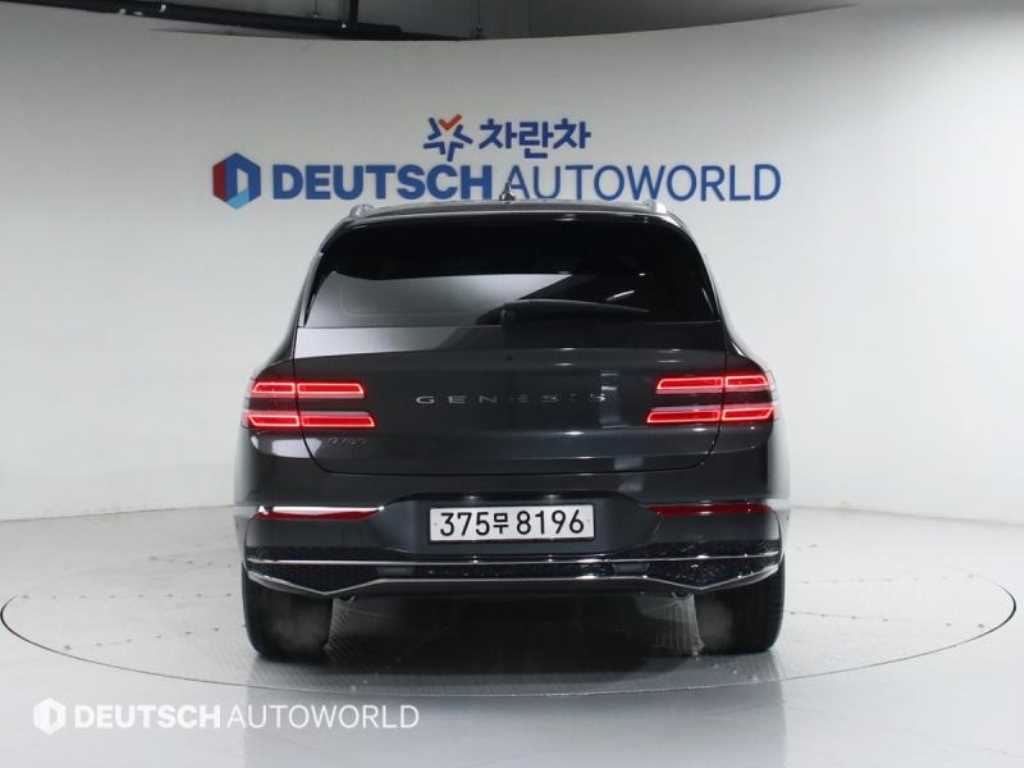 Genesis GV80 - Vista 5