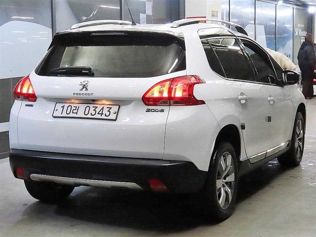 Peugeot 2008 - Vista 4