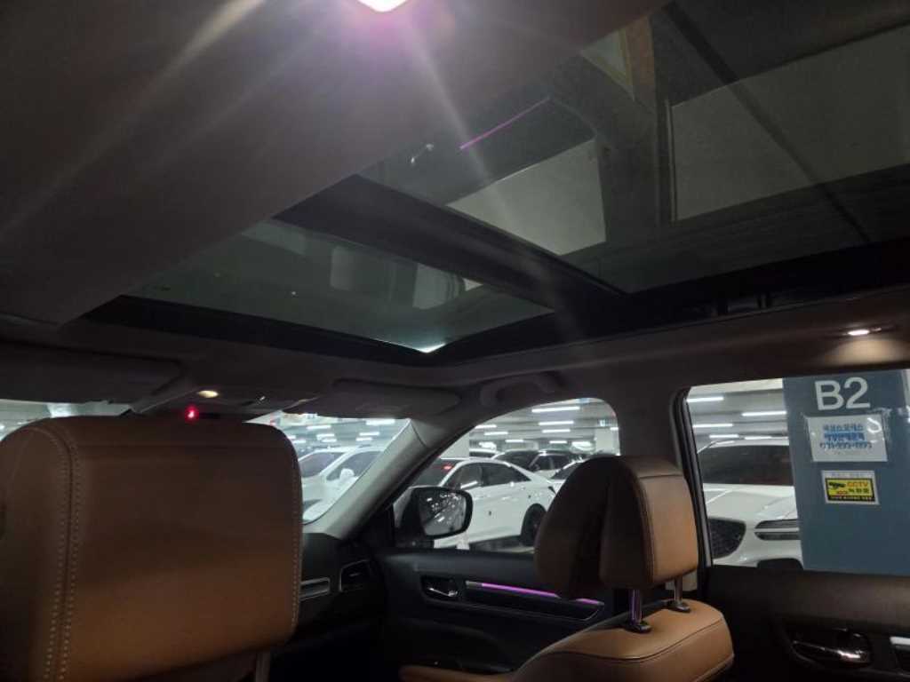 SAMSUNG QM6 2021 Blanco - Importación desde Corea - HF Imports Iquique - Foto 17