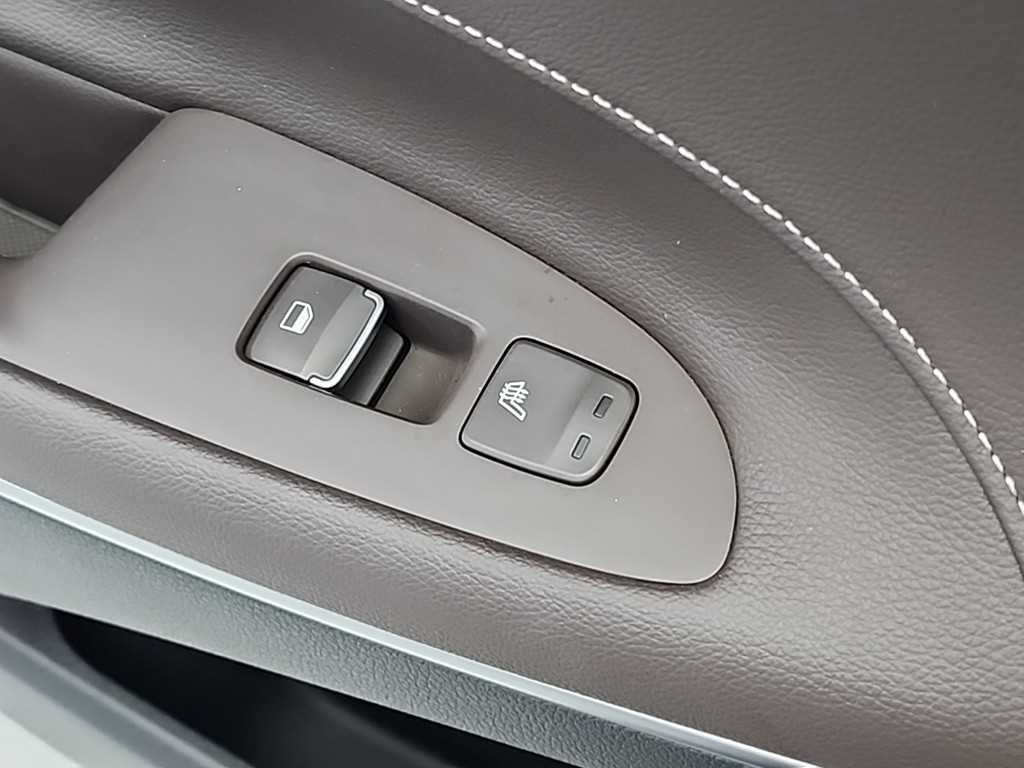 HYUNDAI Grandeur 2019 Gris - Importación desde Corea - HF Imports Iquique - Foto 15