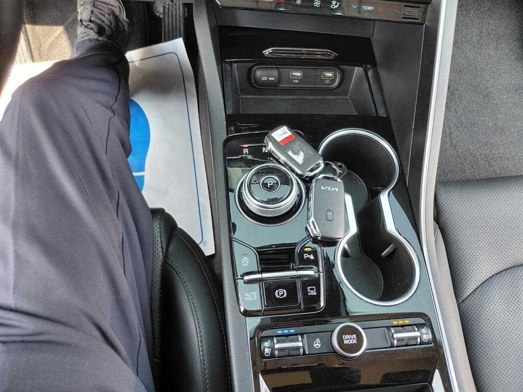 KIA K5 2022 Negro - Importación desde Corea - HF Imports Iquique - Foto 14