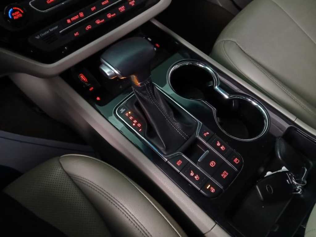 KIA Carnival 2019 Gris - Importación desde Corea - HF Imports Iquique - Foto 14