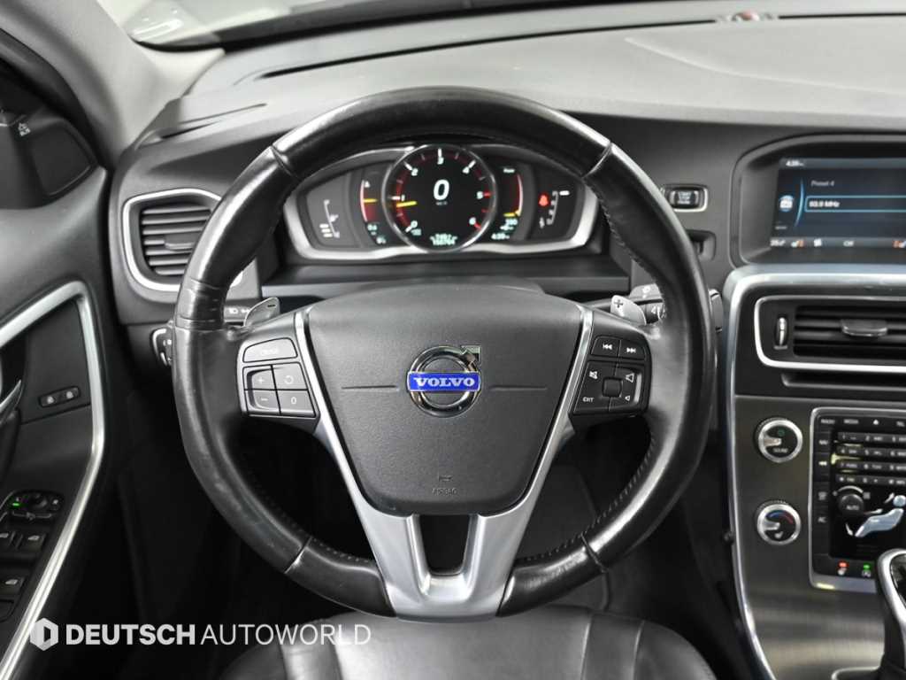 Volvo S60 2015 Negro - Importación desde Corea - HF Imports Iquique - Foto 13