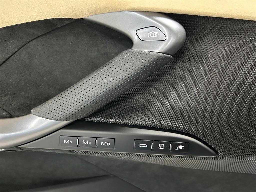 Ferrari 296 - Vista 9