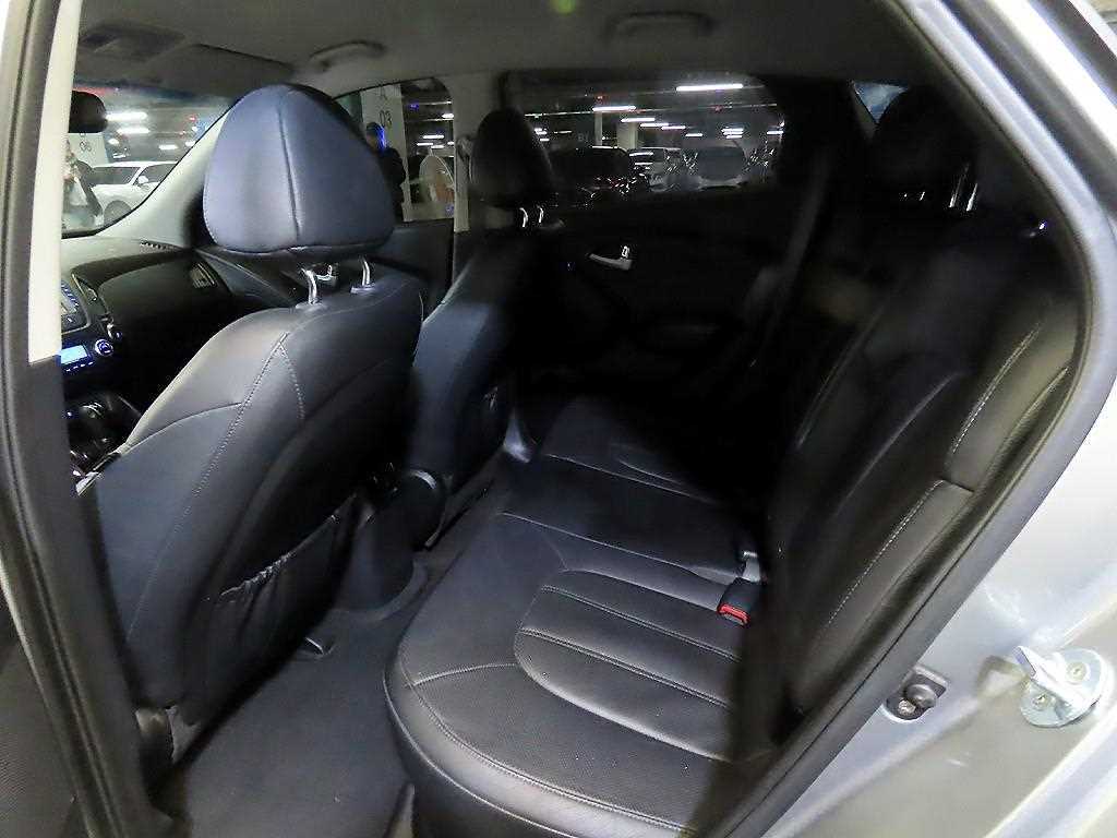 HYUNDAI Tucson - Vista 7