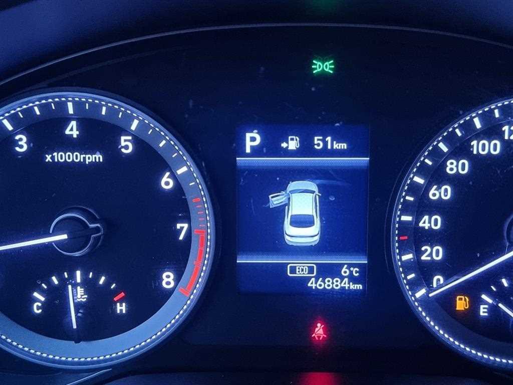 HYUNDAI Grandeur - Vista 5