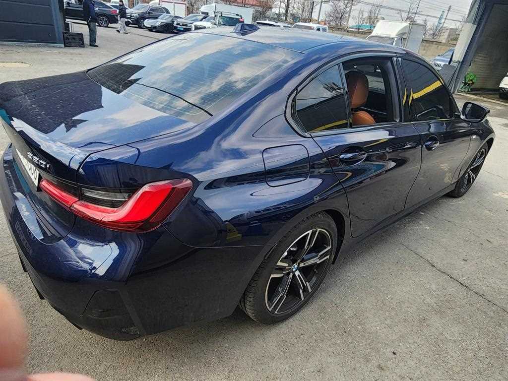 BMW 3 series - Vista 4