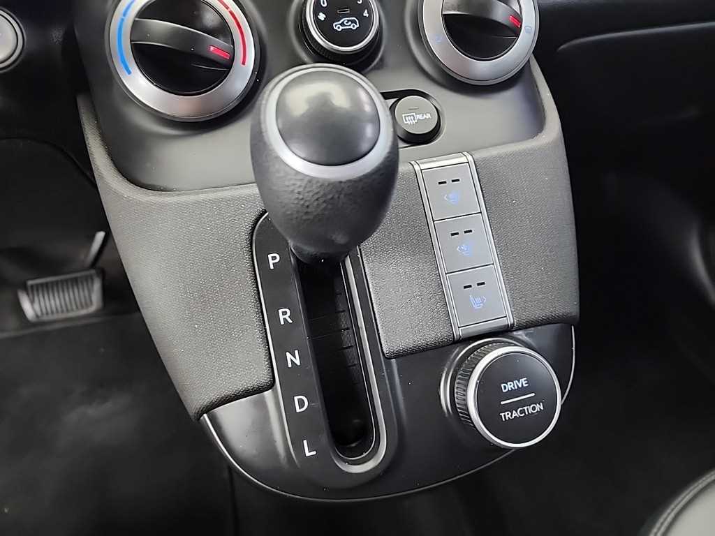 HYUNDAI Casper - Vista 7