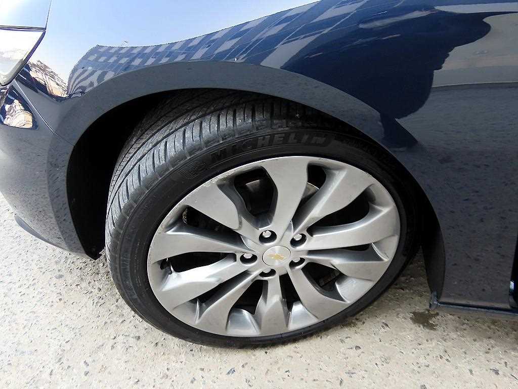 Chevrolet Malibu 2017 Azul - Importación desde Corea - HF Imports Iquique - Foto 19