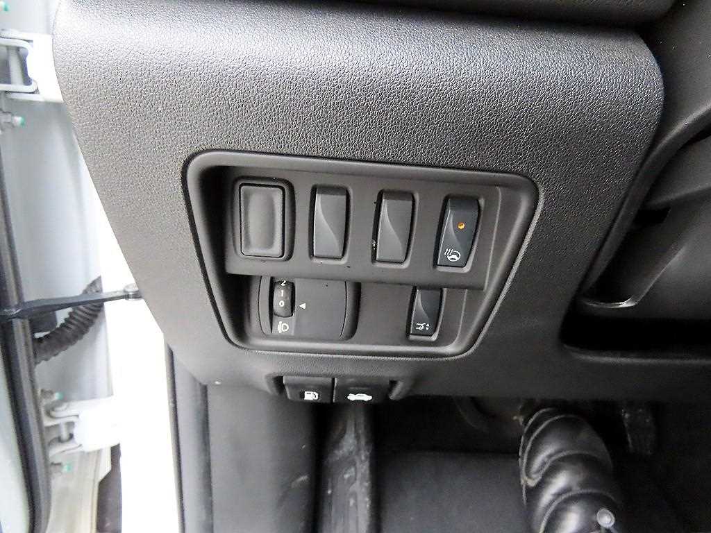 SAMSUNG QM6 - Vista 12