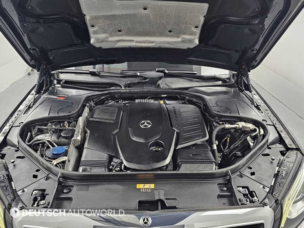 Mercedes Benz S Class - Vista 6