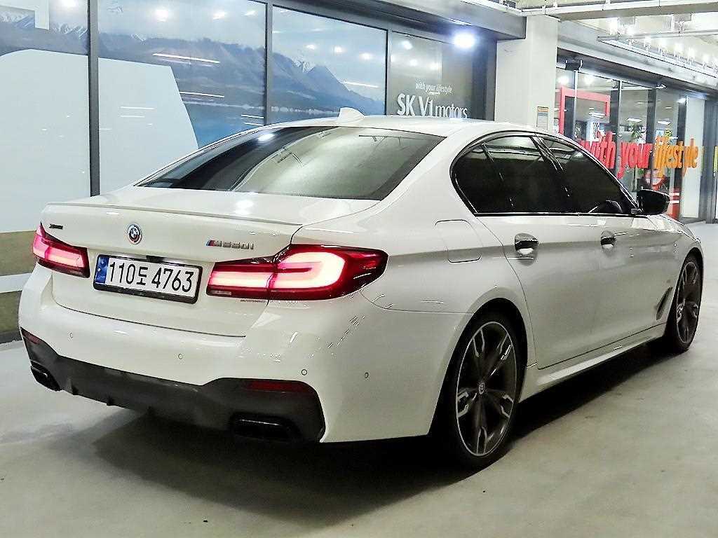 BMW 5 Series - Vista 4