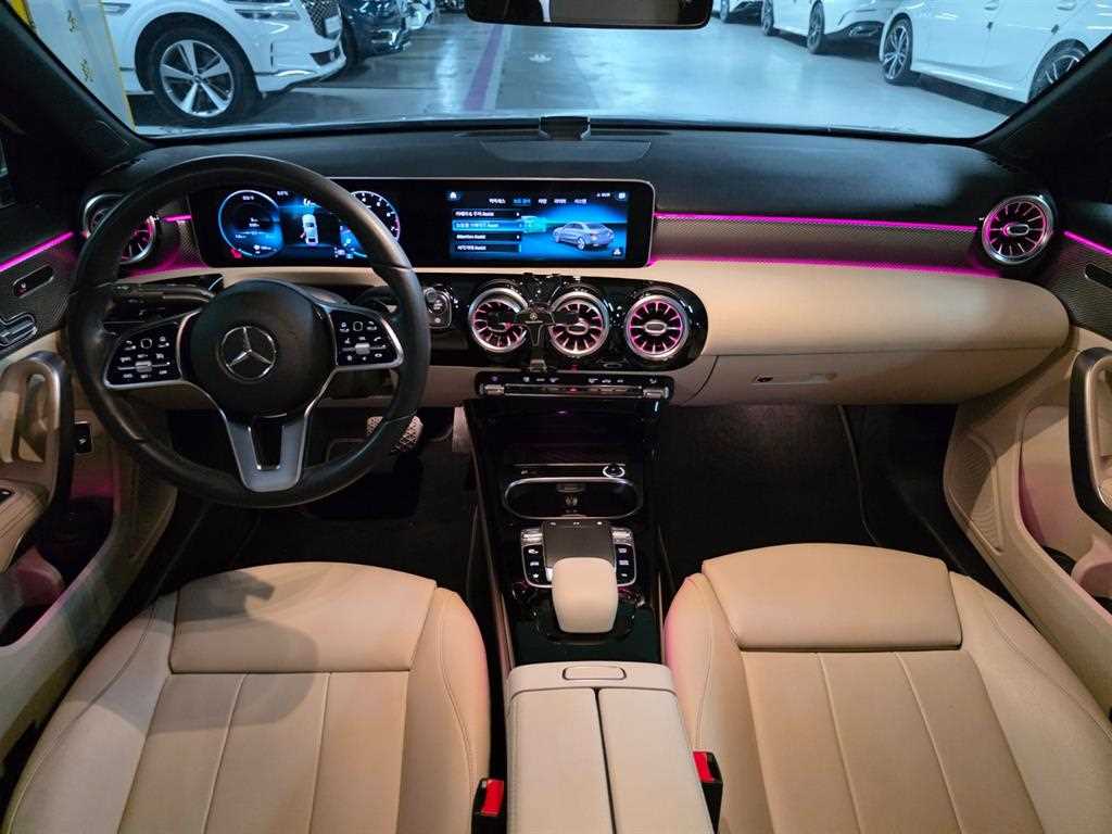 Mercedes Benz A Class - Vista 8