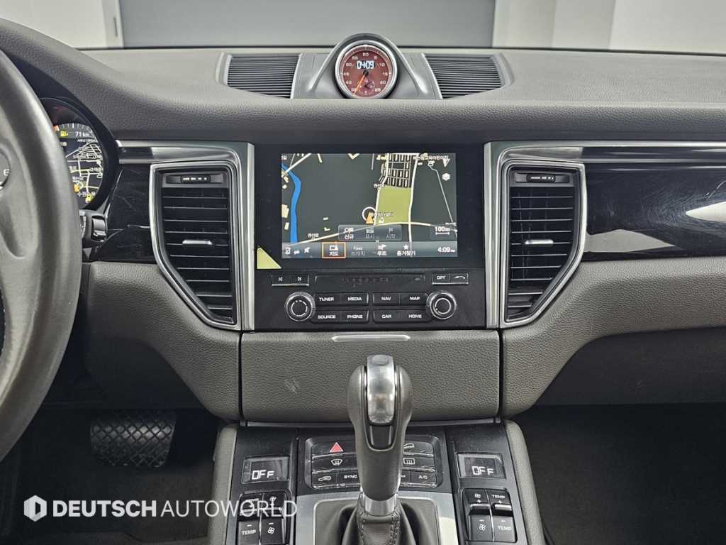 Porsche Macan 2017 Negro - Importación desde Corea - HF Imports Iquique - Foto 15