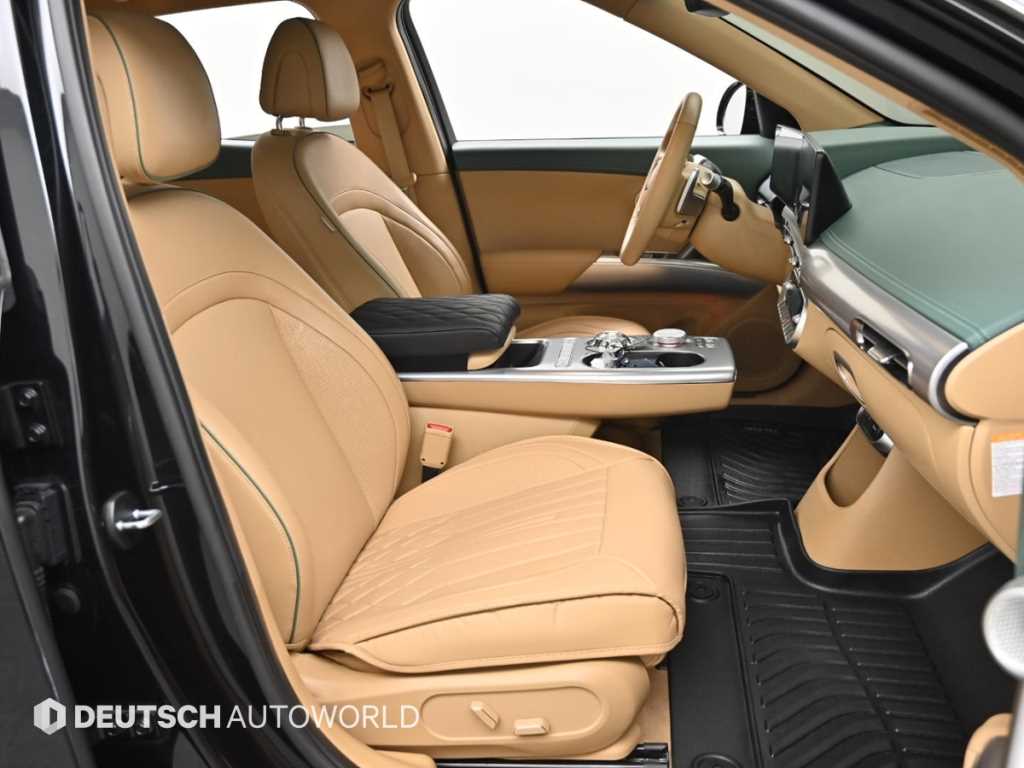 Genesis GV60 - Vista 10