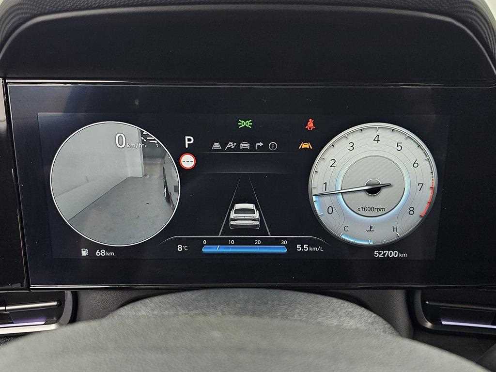 HYUNDAI Avante - Vista 8