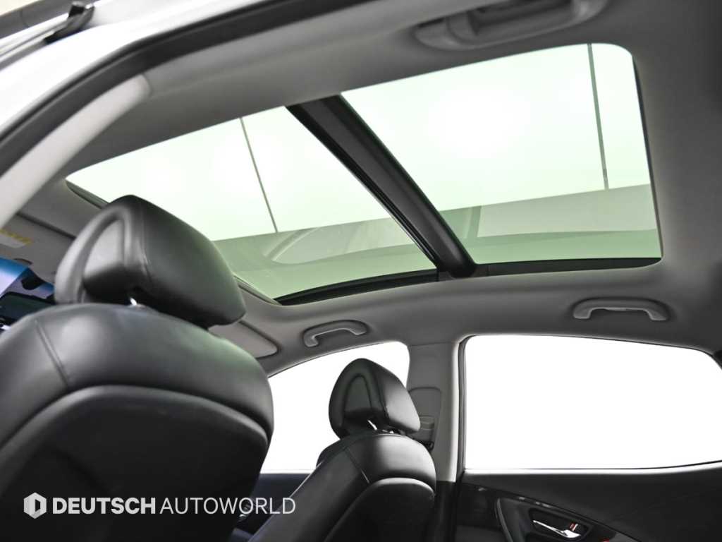 HYUNDAI Grandeur 2015 Blanco - Importación desde Corea - HF Imports Iquique - Foto 18