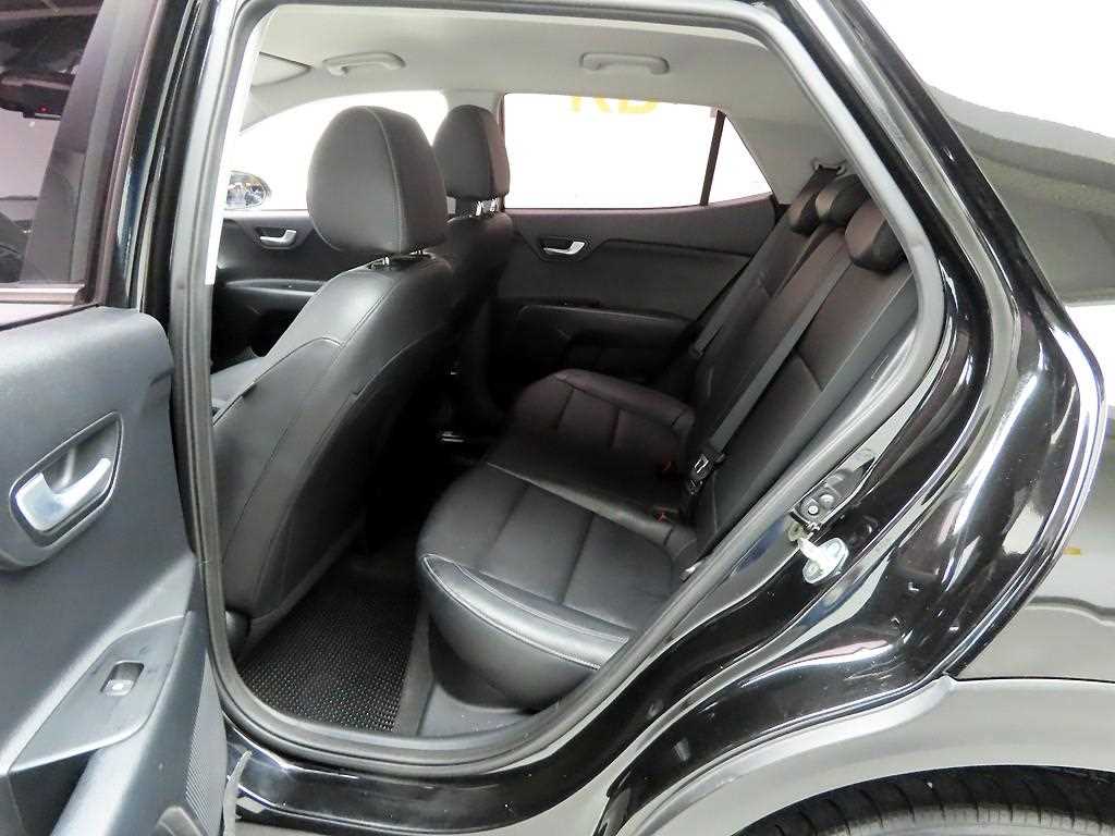 KIA Stonic 2018 - Importación desde Corea - HF Imports Iquique - Foto 14