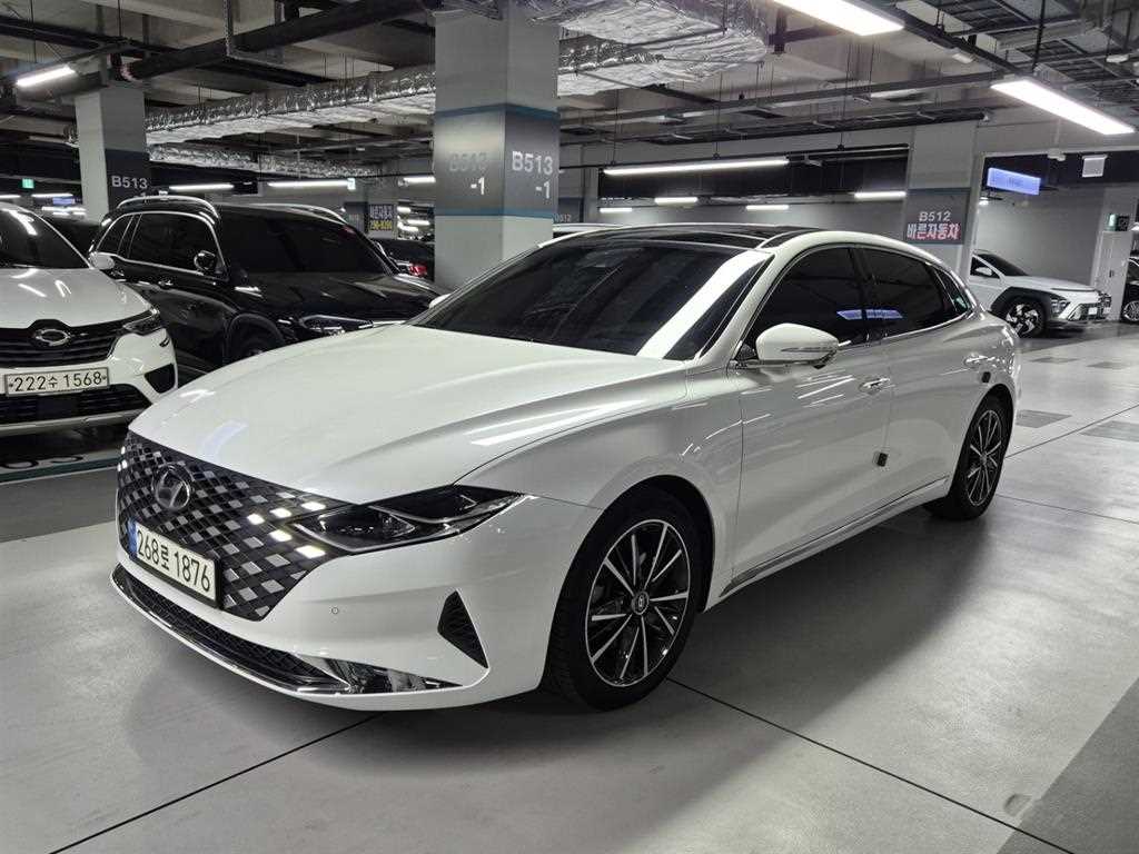 HYUNDAI Grandeur - Vista 2