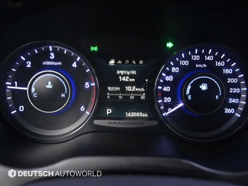 HYUNDAI Grandeur - Vista 8